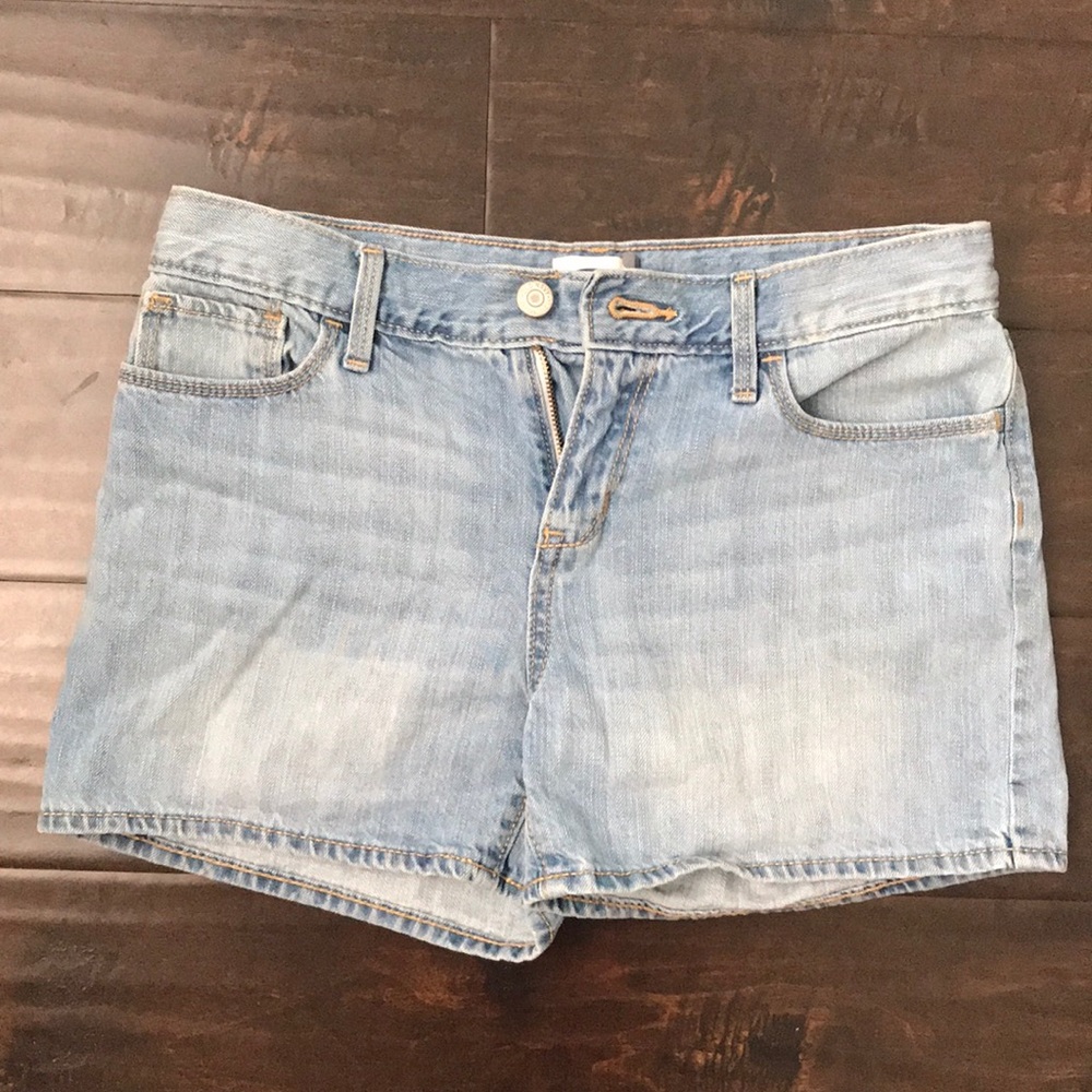 Light wash denim shorts